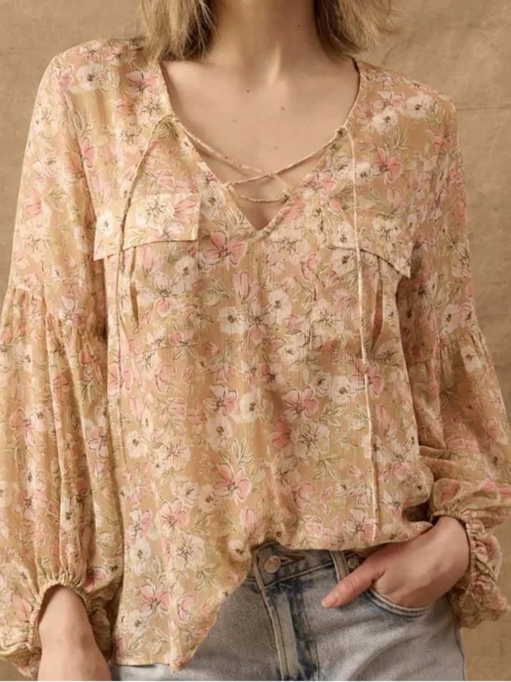 Versona Boho Floral Tie-Front Peasant Blouse With Pockets on Chest. Small.